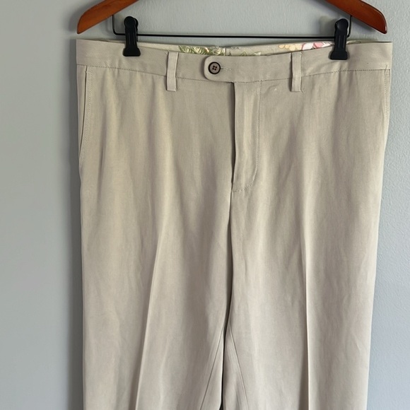 Tommy Bahama Men’s Silk Blend Khaki Pants Size 36 x 34 - Picture 3 of 10